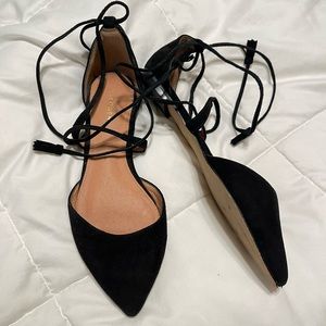 EUC (5.5) Halogen Tie Up Ballet Flatd